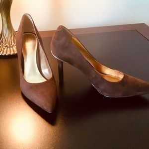 Ralph Lauren Suede Pumps